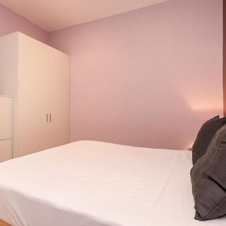 Fantastic 2 Bedroom 5 Minutes By Car From Plaza Catalunya Barcelona Kültér fotó