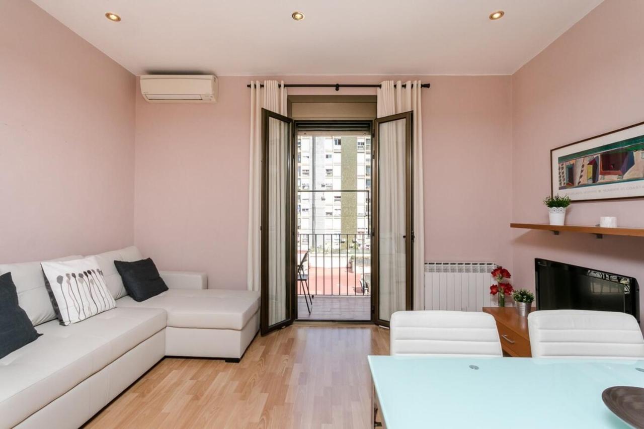 Fantastic 2 Bedroom 5 Minutes By Car From Plaza Catalunya Barcelona Kültér fotó