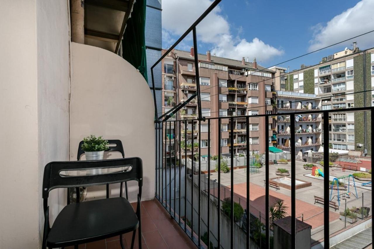 Fantastic 2 Bedroom 5 Minutes By Car From Plaza Catalunya Barcelona Kültér fotó